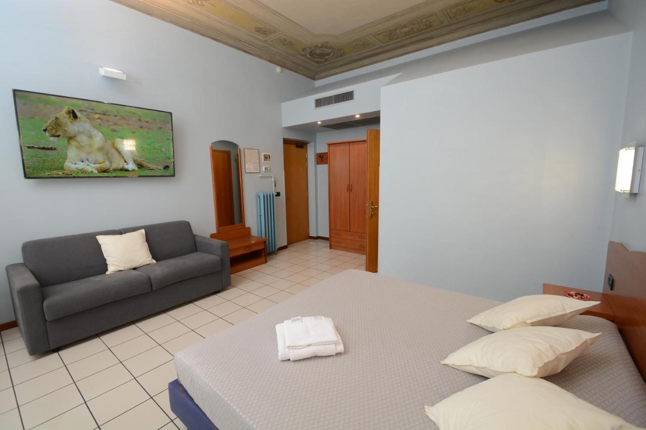 Soana City Rooms Génova Exterior foto